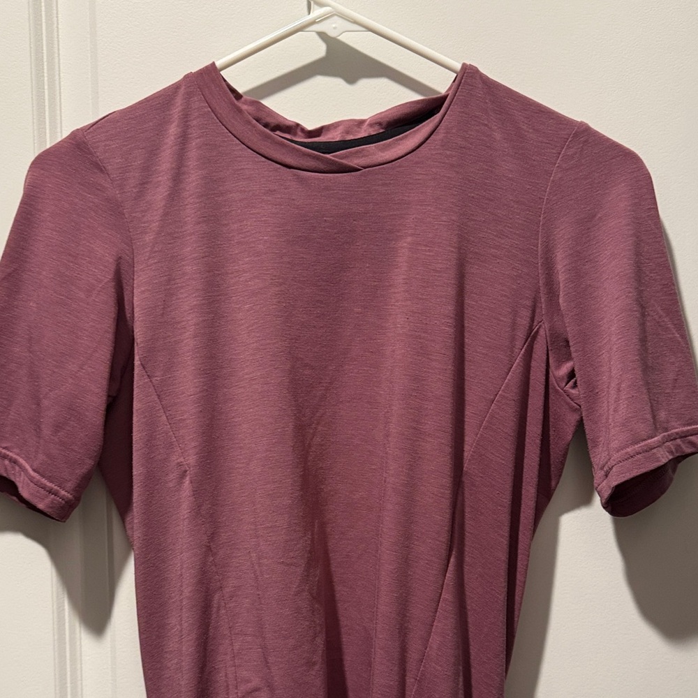 Women’s Specialized Mauve cycling casual shirt w 2 zip pockets